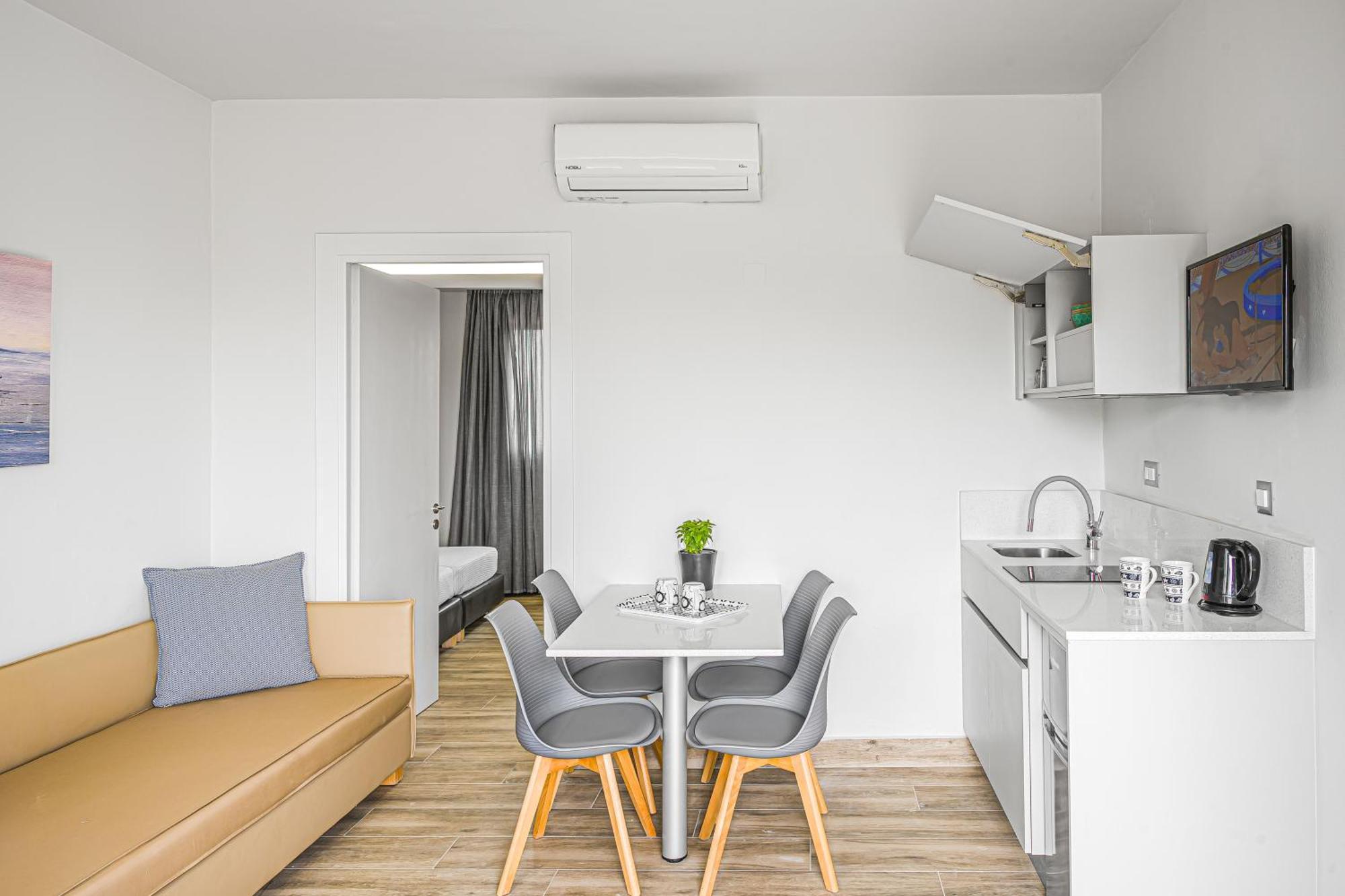 Sergiani Garden Hotel Apartments Sztalída Kültér fotó